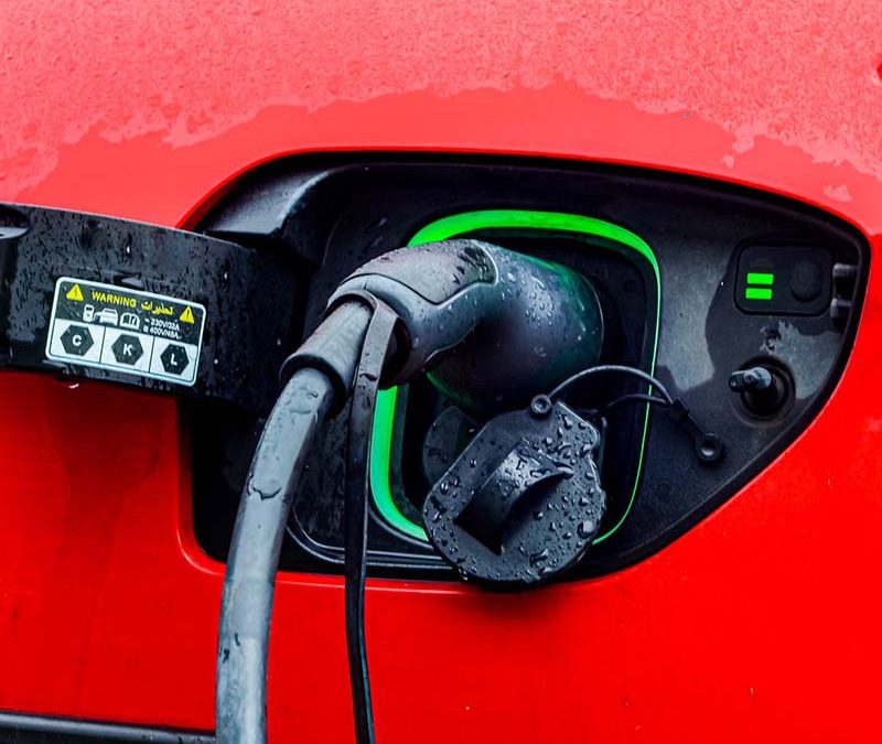 Choosing a Car Charging Station For Your Home – What to Look For